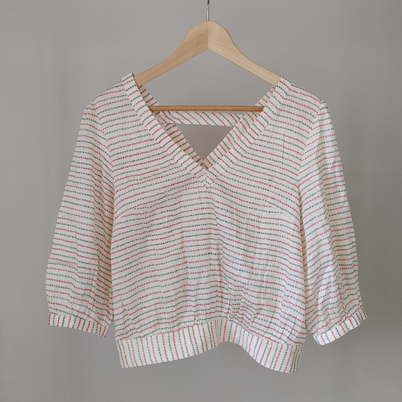 Anthropologie V-Neck Blouse Ivory Print Size 2 - Picture 3 of 16